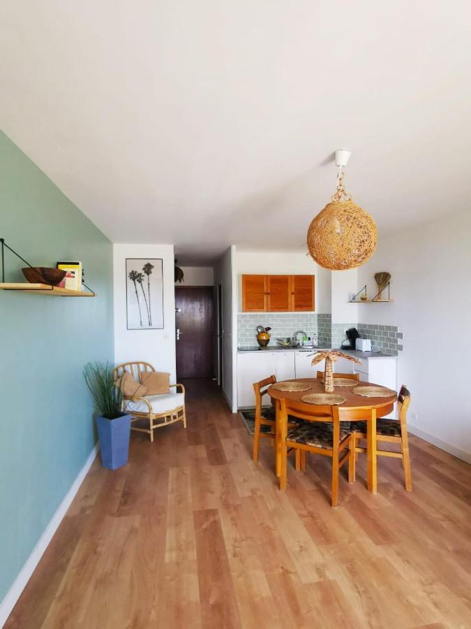 "Les Palmiers" Studio Spacieux Vue Mer Terrasse & Parking Saint-Cyr-sur-Mer Bagian luar foto