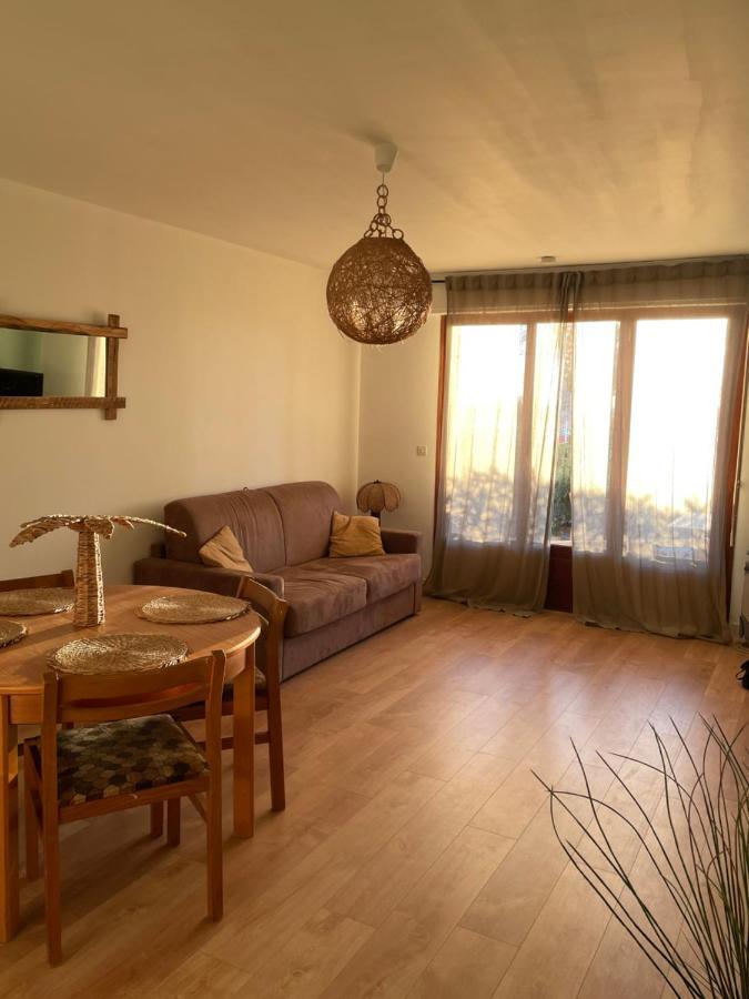 "Les Palmiers" Studio Spacieux Vue Mer Terrasse & Parking Saint-Cyr-sur-Mer Bagian luar foto