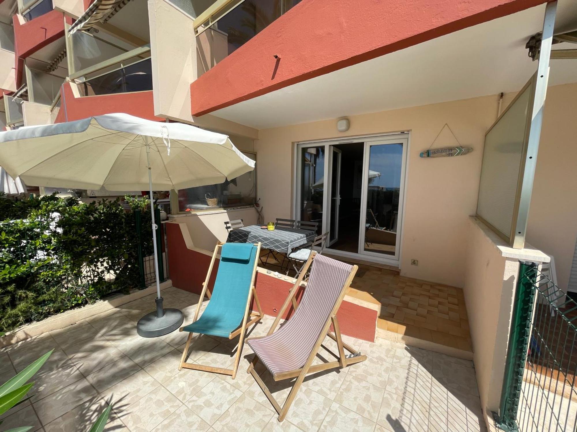 "Les Palmiers" Studio Spacieux Vue Mer Terrasse & Parking Saint-Cyr-sur-Mer Bagian luar foto